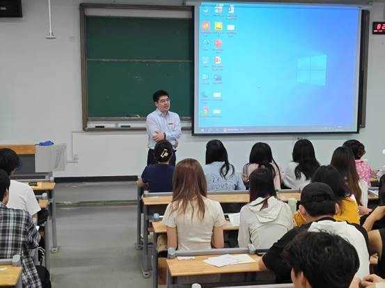 2089508dc5cb4ee675950fdb83c5c65